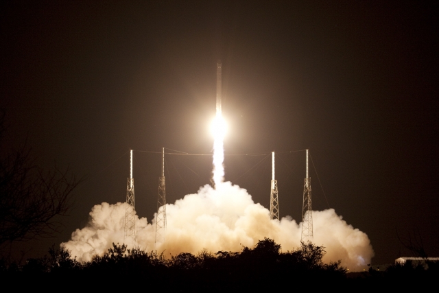 SpaceX собирается запустить в космос похоронный корабль