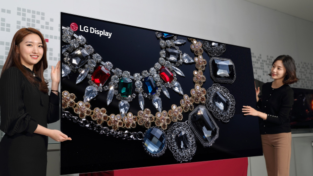Первая OLED-панель от LG с диагональю 88 дюймов и разрешением 8К