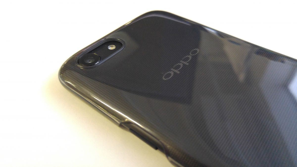Обзор смартфона OPPO A83: бюджетный красавчик