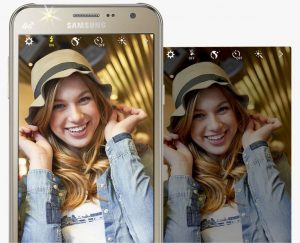 Смартфон для селфи Samsung Galaxy J7