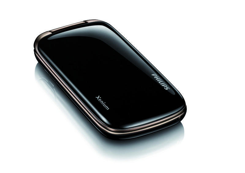 Черный телефон с бронзовой окантовкой относится к классу так называемых «имиджевых» телефонов
