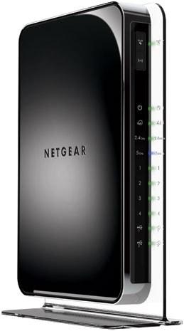 Netgear N900 работает со скоростью 450 Мбит/с на двух частотах