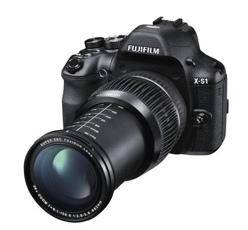 Fujifilm XS-1 обладает 26-кратным оптическим зумом 