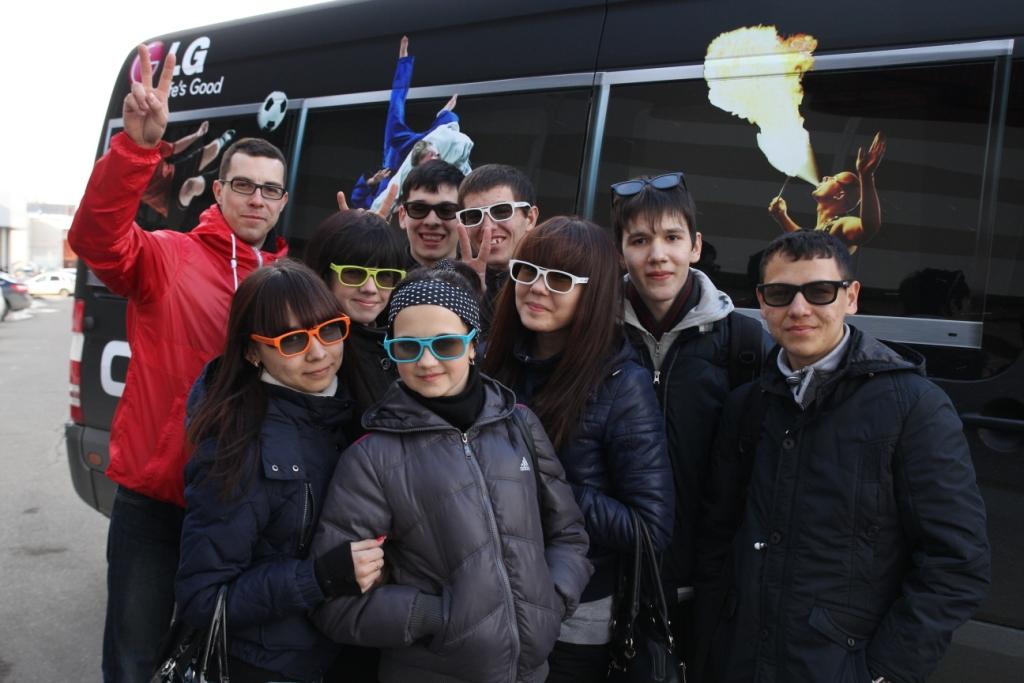 Автобус LG CINEMA 3D в Казани