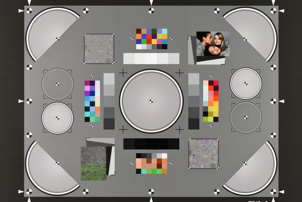 Camera test. ISO-12233 SFR/MTF Test Chart. Тестовая таблица для камеры. Тестовая таблица ISO 12233 для оценки качества съемки. Lens Test Chart.