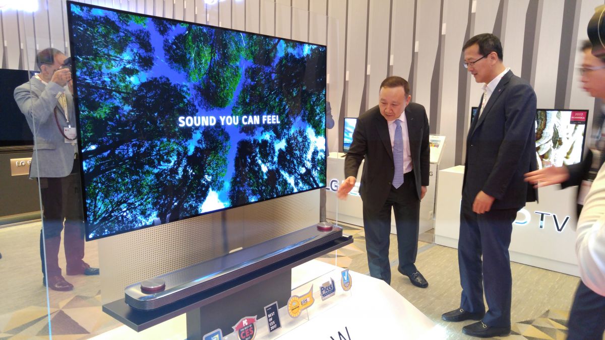 Компания LG провела в Москве презентацию новейших телевизоров и мультимедийных систем
