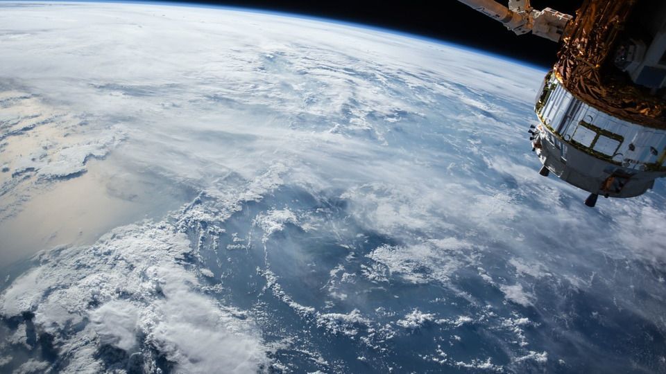 Космос онлайн: где посмотреть прямой эфир с орбиты