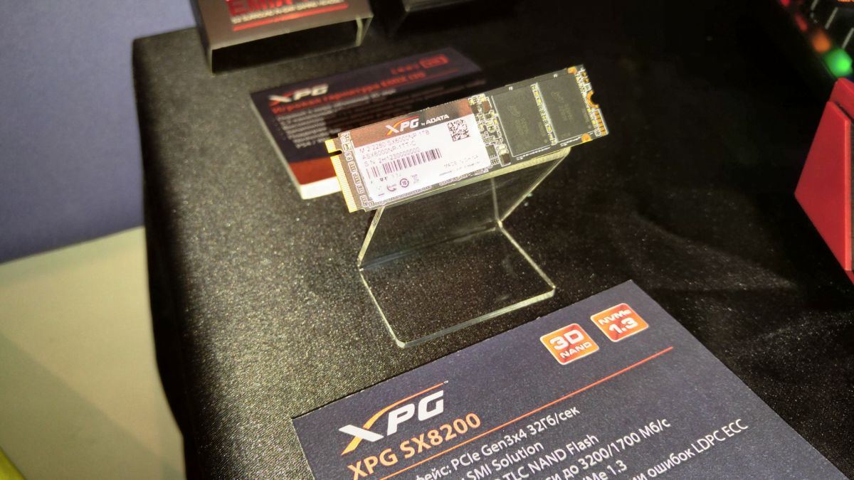SSD-накопитель SX 8200