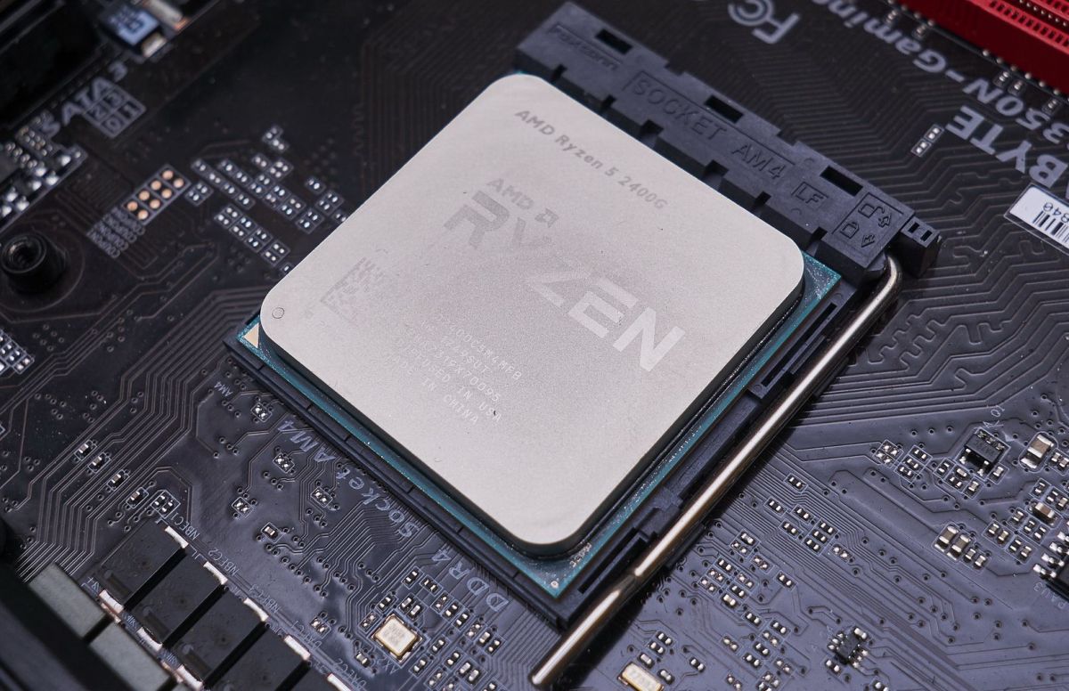 Какие материнские платы будут поддерживать ryzen 4000