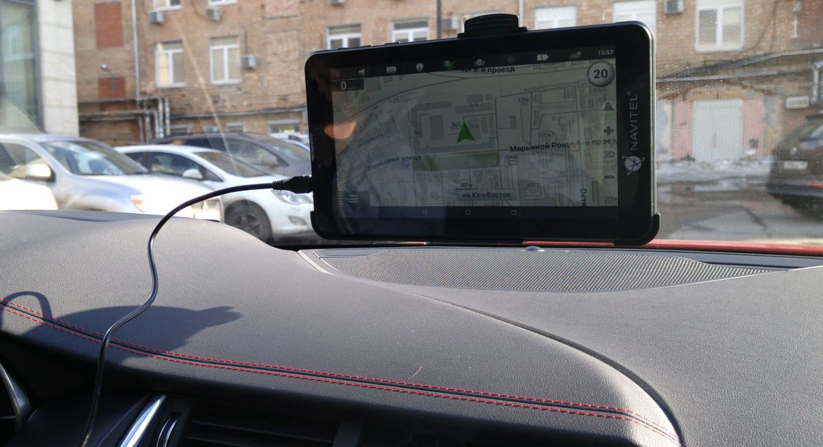 Обзор навигационного планшета NAVITEL T700: удобный помощник в дороге