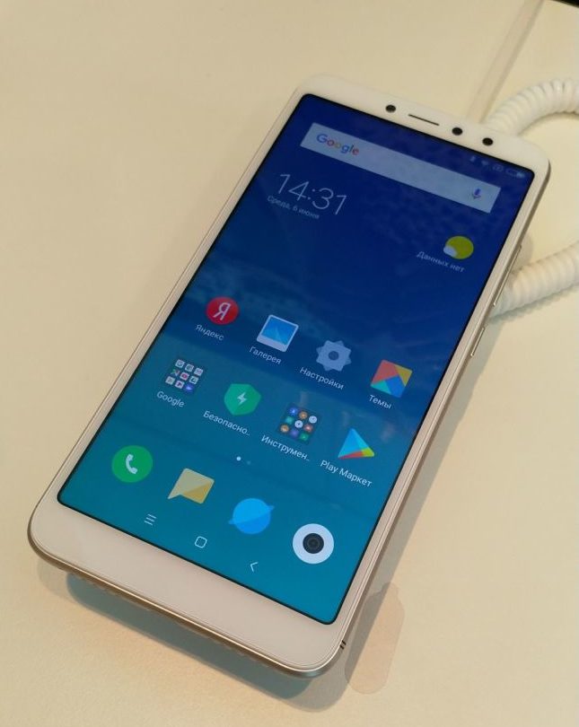 Xiaomi представила новые смартфоны Mi MIX 2S и Redmi S2