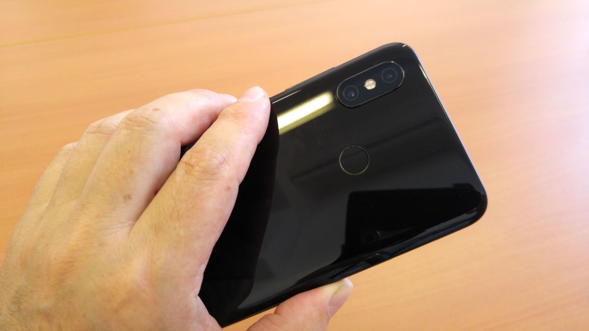 Тест и обзор Xiaomi Mi 8: безудержная мощь и фантастическая камера