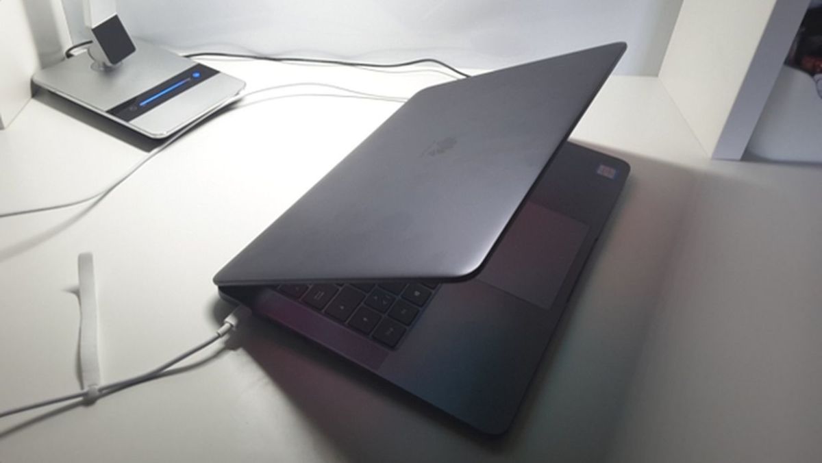 Тест и обзор ноутбука Huawei MateBook D: быстрый универсал