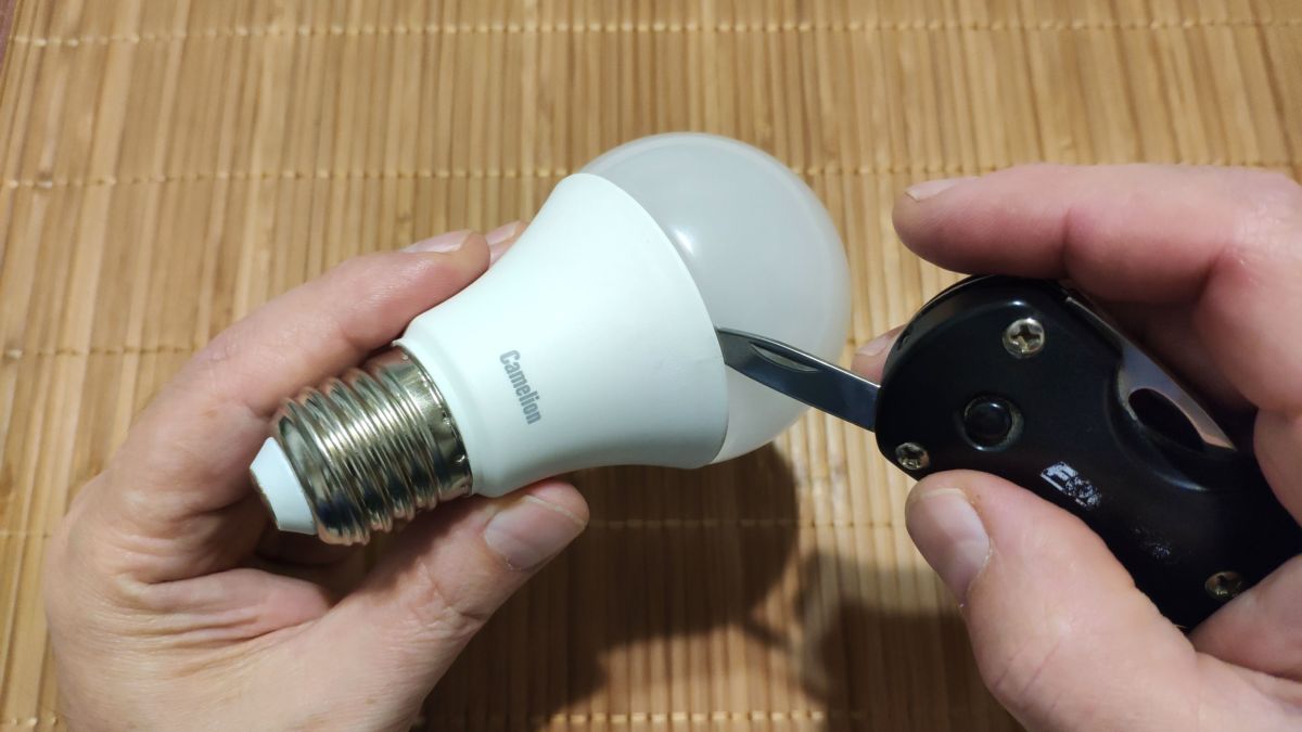 Как самостоятельно отремонтировать светодиодную лампу: подробная инструкция