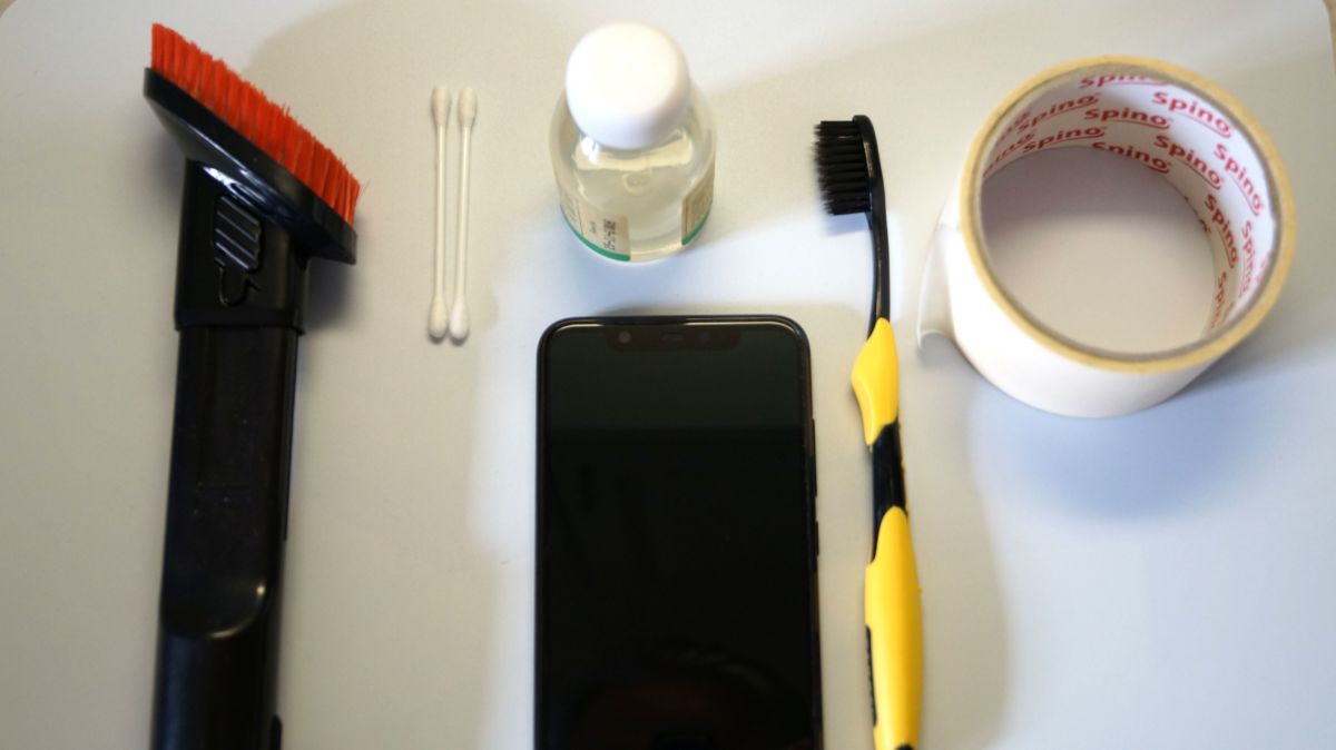Как почистить динамик телефона: практические советы