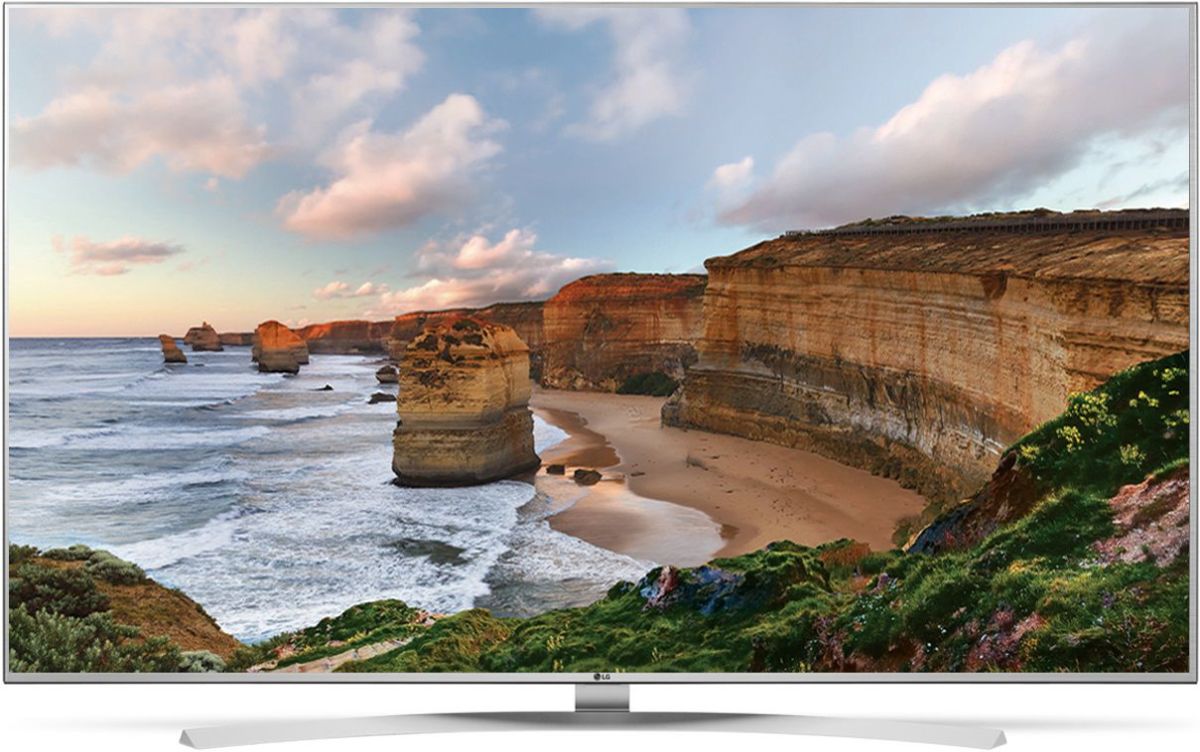Телевизоры с топовым оснащением и идеальной картинкой: 5 лучших моделей