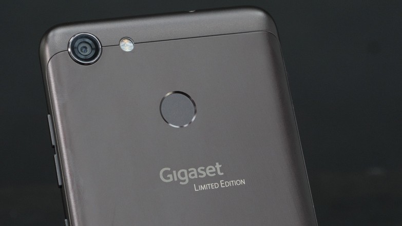 Тест смартфона Gigaset GS280: средний класс с хорошим дисплеем