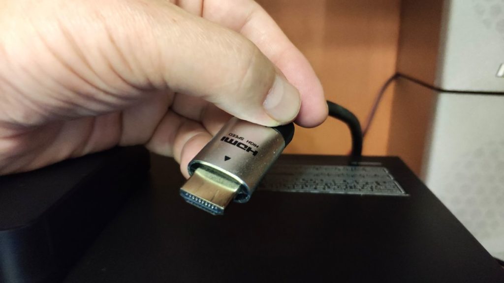 Как подключить проектор к макбуку через hdmi