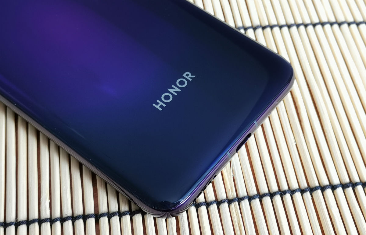 Обзор смартфона Honor 20 Pro: санкции ему нипочем!