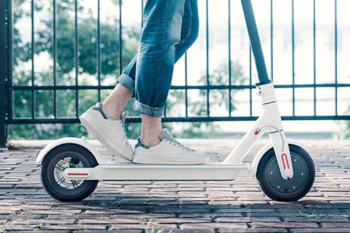 Подкаст CHIP: может ли электросамокат заменить общественный транспорт?