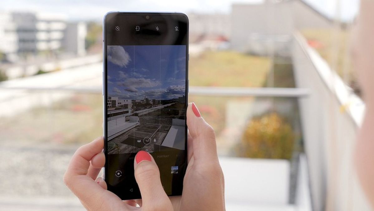 Обзор смартфона OnePlus 7T: бескомпромиссная мощность и крутая камера