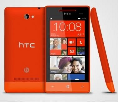 HTC начинает российские продажи смартфонов с Windows Phone 8