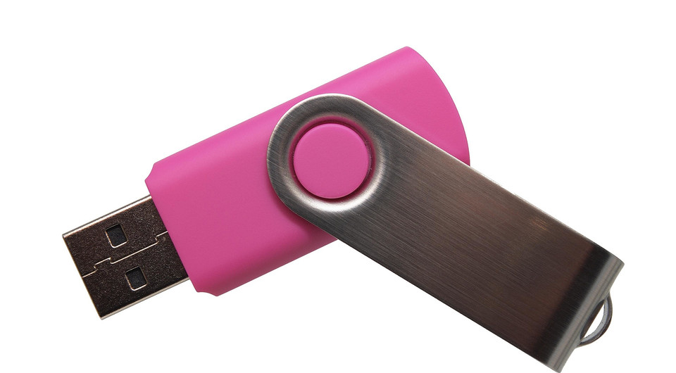 Создаем универсальную загрузочную флешку