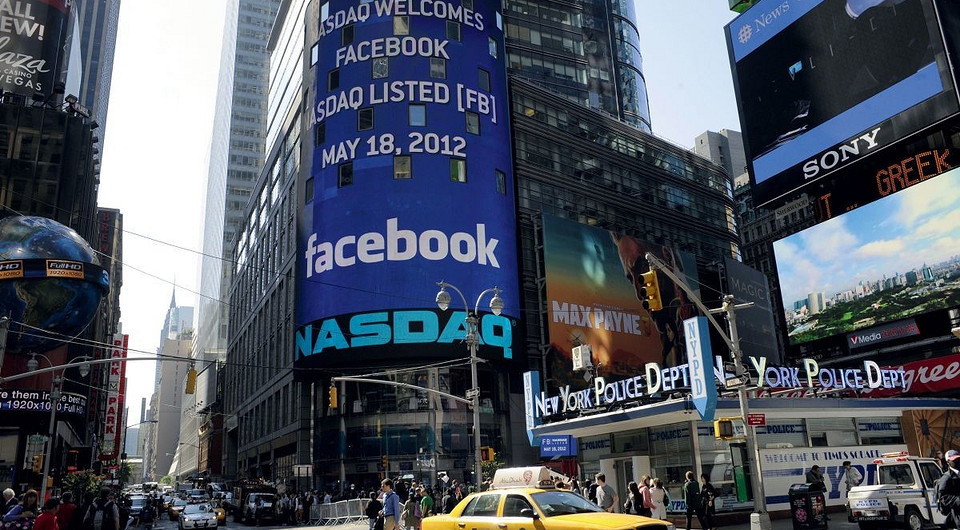 Как зарабатывает Facebook