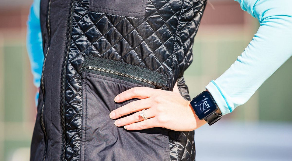 Garmin Vivoactive: умные часы для любителей фитнеса