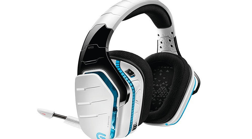 Logitech G933 Artemis Spectrum Snow: игровая гарнитура с большими возможностями