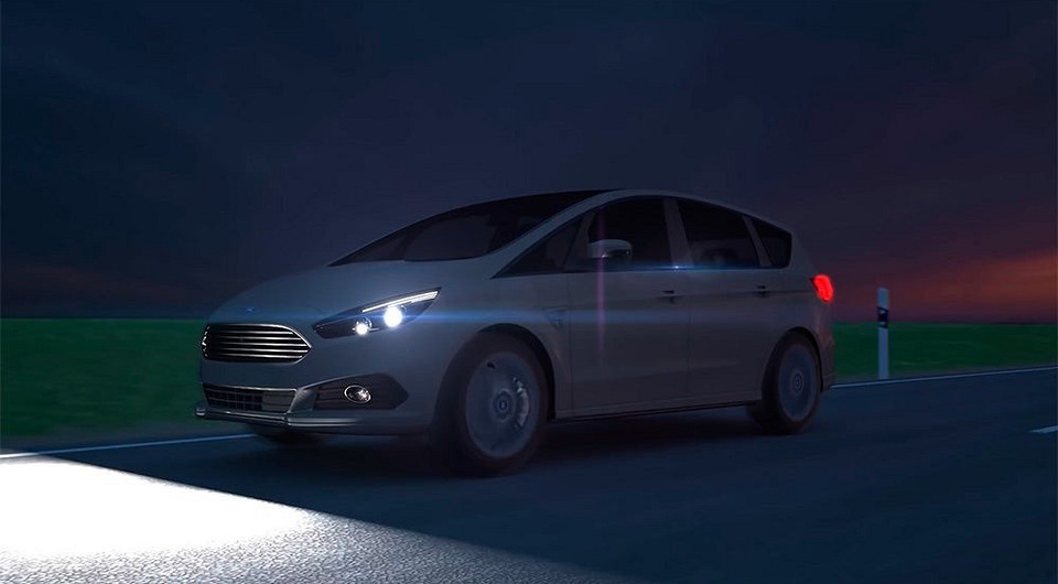 Инженеры Ford разработали безбликовые фары дальнего света