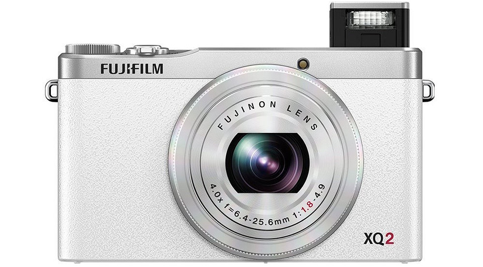 Тест компактной фотокамеры Fujifilm XQ2