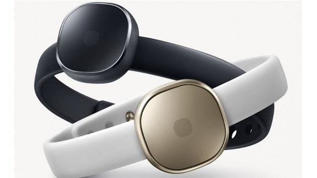 Samsung Charm: доступный стильный фитнес-трекер