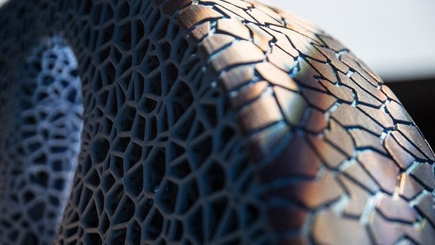 Шина выкатывается из принтера: Michelin заново изобретает колесо