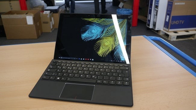 Тест и обзор ноутбука Lenovo IdeaPad Miix 720-12IKB