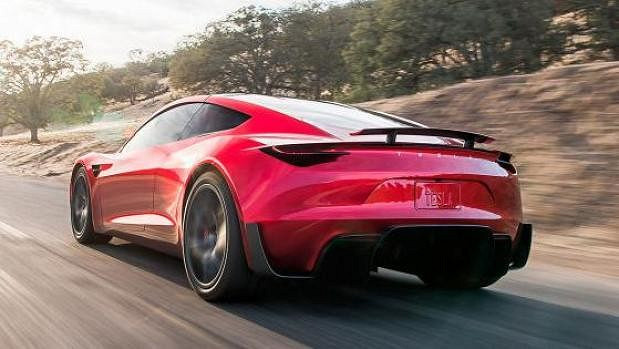 Tesla представила новый родстер