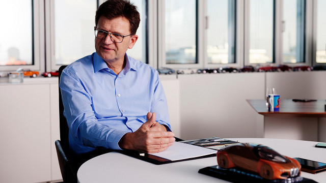 Директор BMW об автономной езде: «Так можем только мы»