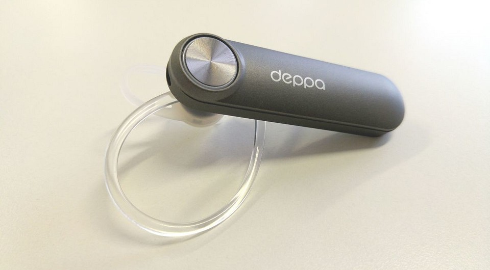 Тест и обзор Bluetooth-гарнитуры Deppa Headset Pro: Современная классика