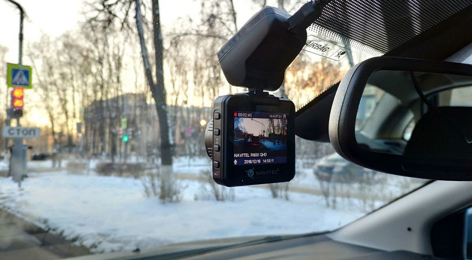 Тест и обзор видеорегистратора NAVITEL R600 Quad HD: суперчеткий и простой в работе