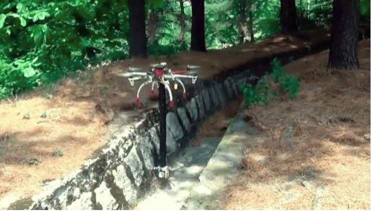 Ученые снабдили дрон рукой, разворачивающейся по принципу оригами