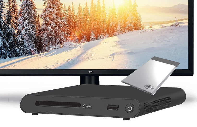 Кто меньше? Intel создала компьютер размером с кредитку