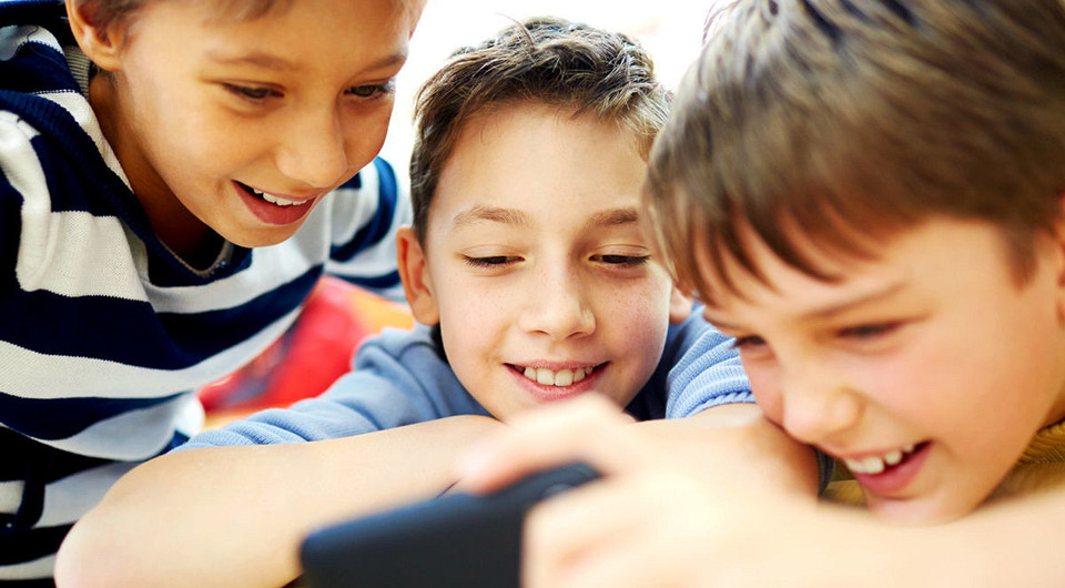 Чем занять ребенка: выбираем лучшие приложения под Android