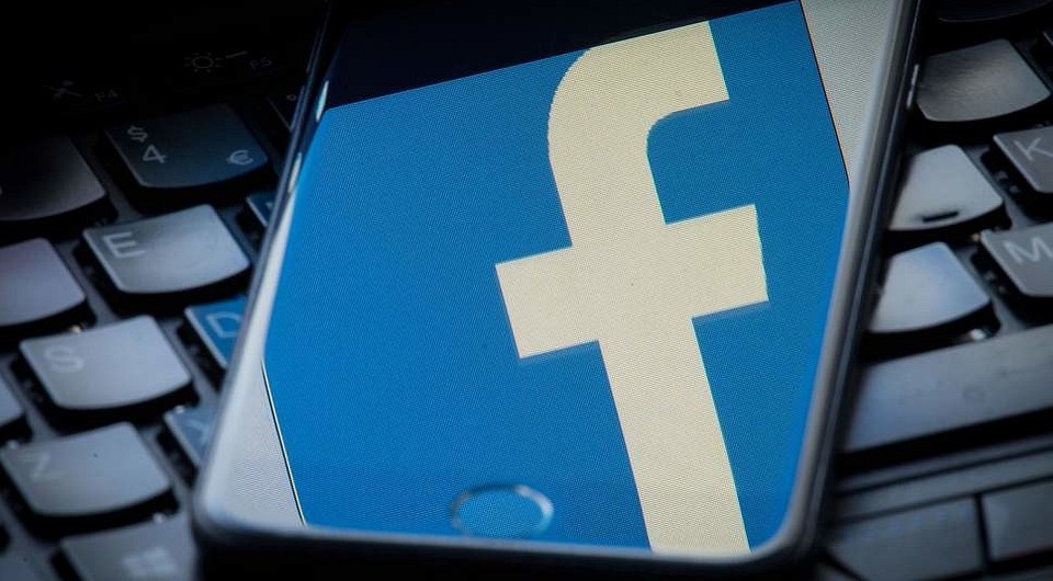 Facebook разрешил блокировать друзей и комьюнити на 30 дней