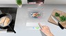 Bosch представил проектор для кухни, который превращает столешницу в сенсорный экран