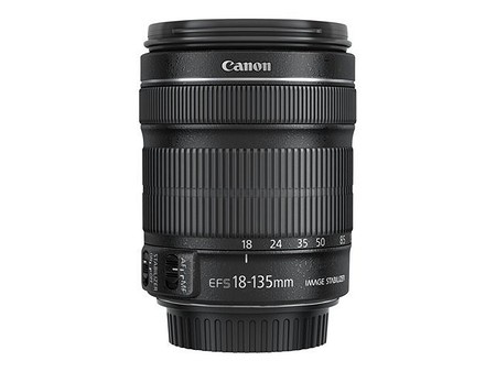 Canon EF-S 18-135mm f/3,5-5,6 IS STM