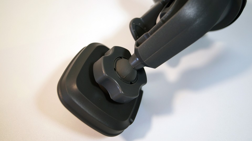 Тест навигатора NAVITEL E707 MAGNETIC: большой, быстрый и отзывчивый Тест навигатора NAVITEL E707 MAGNETIC: большой, быстрый и отзывчивый