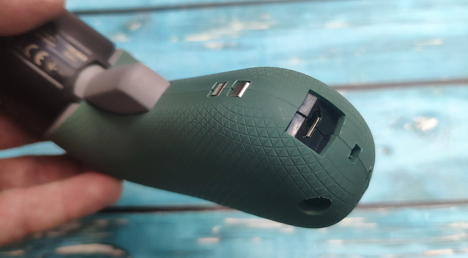 Обзор аккумуляторной отвертки Bosch IXO 6: сверлит, режет и... откупоривает