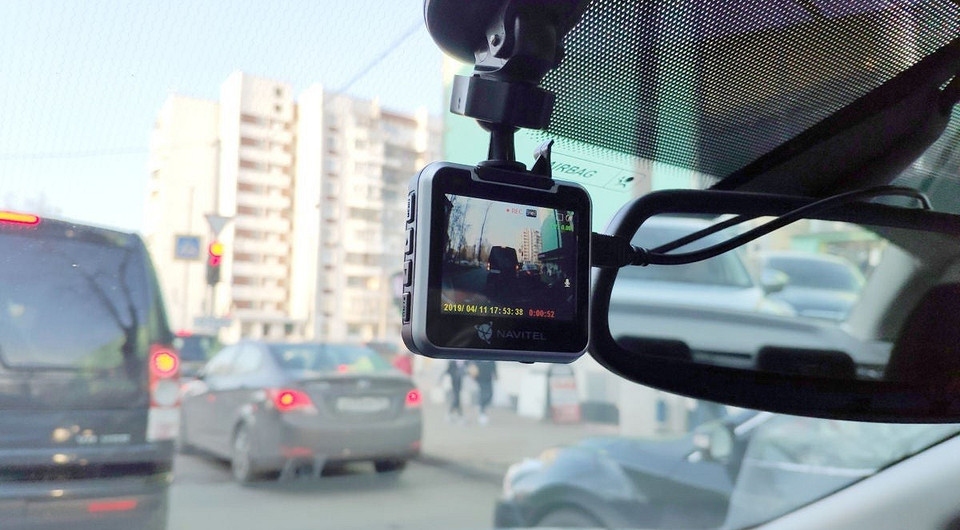 Тест видеорегистратора Navitel MSR 200: бюджетное решение для важных задач