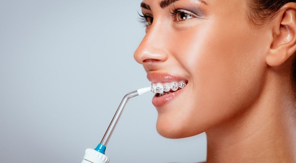 Ирригаторы для полости рта: как выбрать?