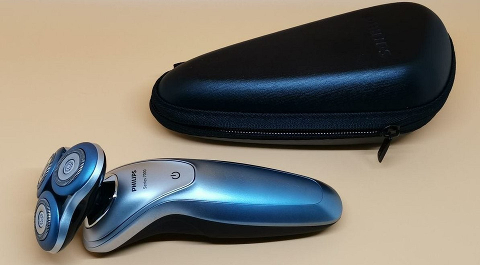 Обзор электробритвы Philips S7910/16: технологии против щетины
